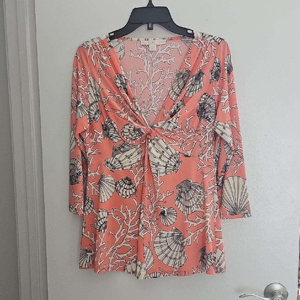 Boston Proper Coral Seashell Rushed 3/4 sleeve Print Blouse Size M Like New